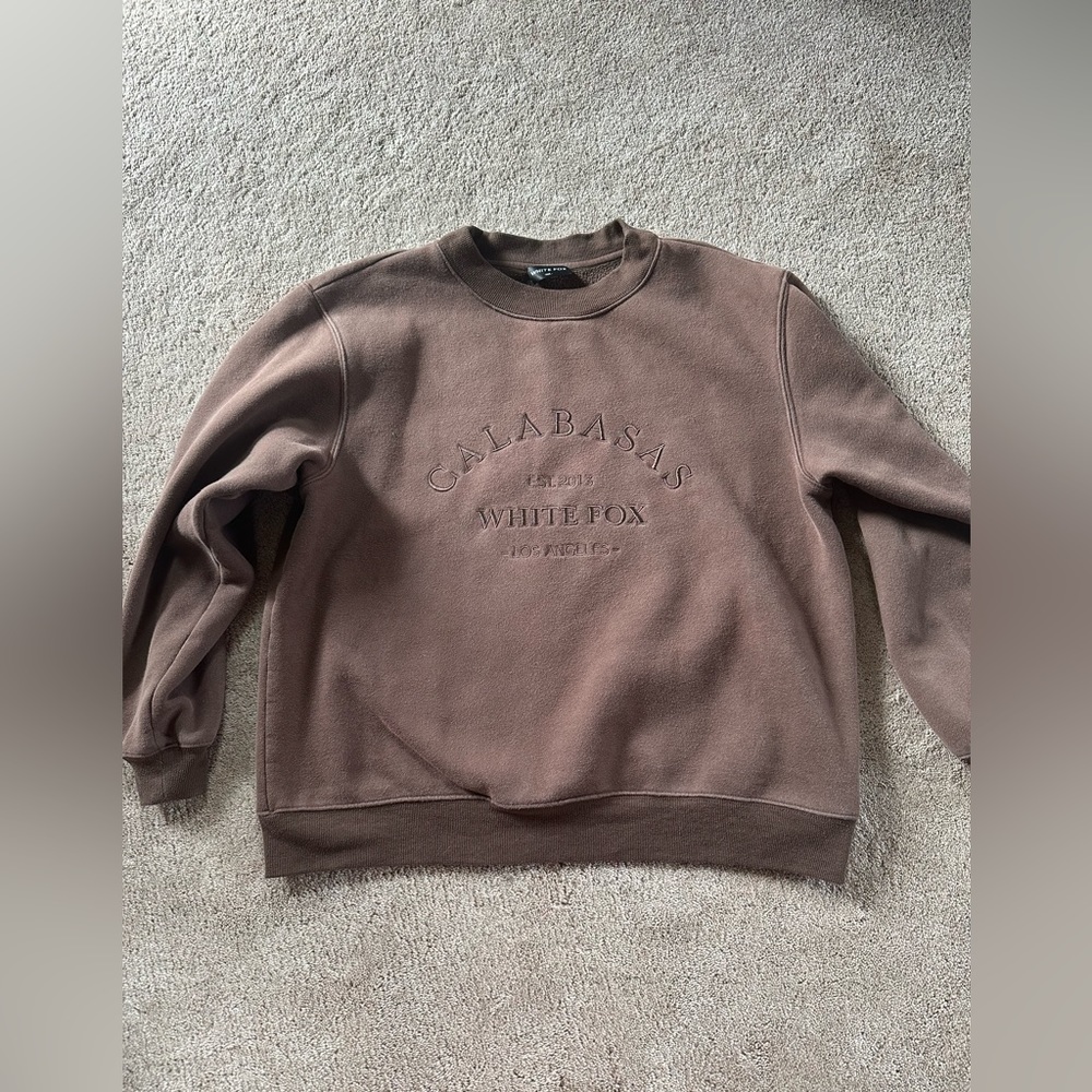White Fox Boutique Sweatshirt